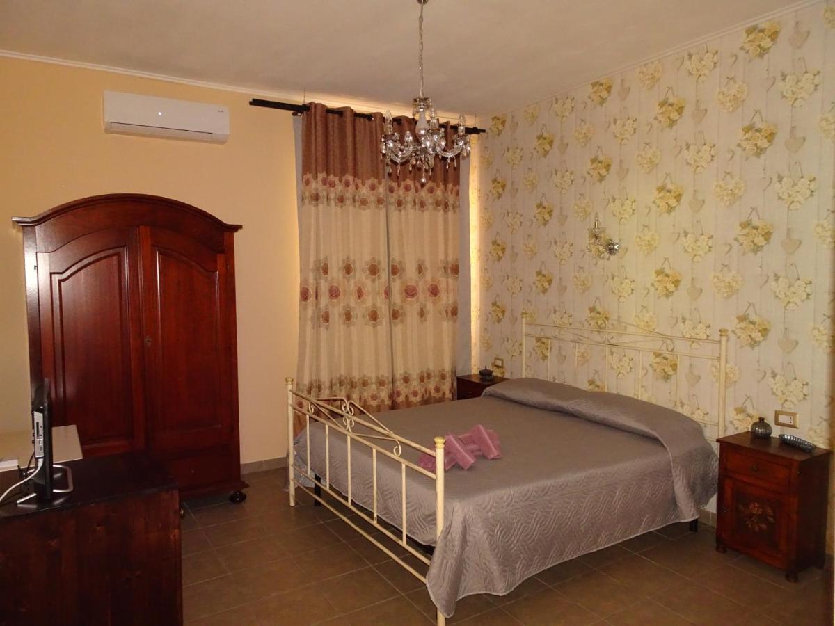 La Casa Di Benedetta Bed & Breakfast Сиракуза Екстериор снимка