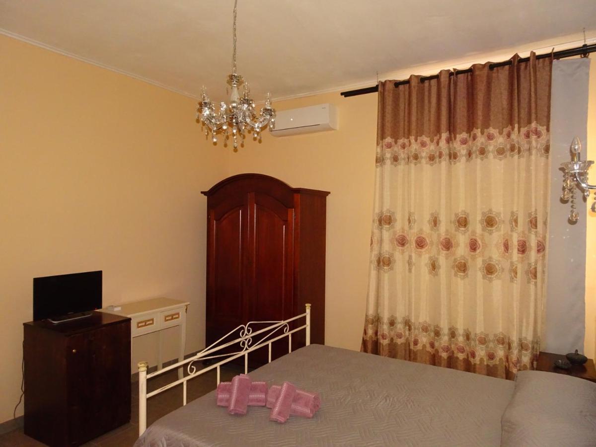 La Casa Di Benedetta Bed & Breakfast Сиракуза Екстериор снимка