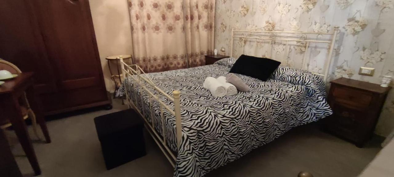 La Casa Di Benedetta Bed & Breakfast Сиракуза Екстериор снимка